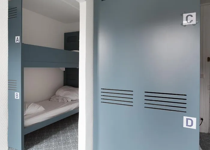 Untalented Hotel - Villette