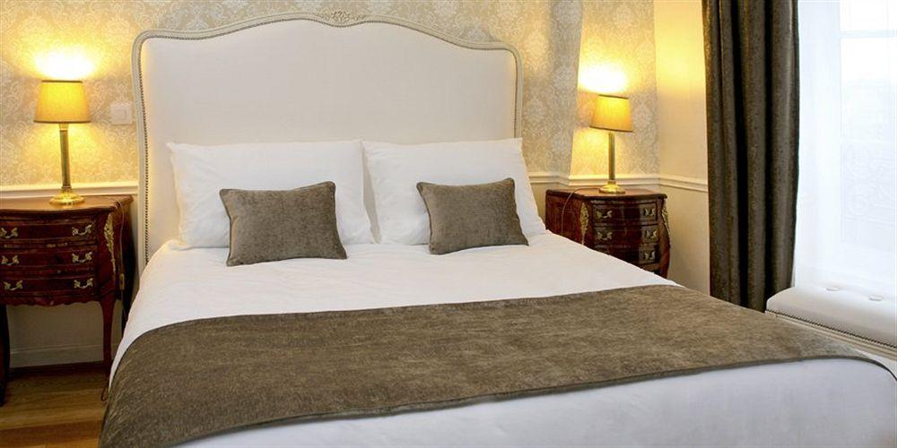 Hotel Eiffel Trocadero 4*