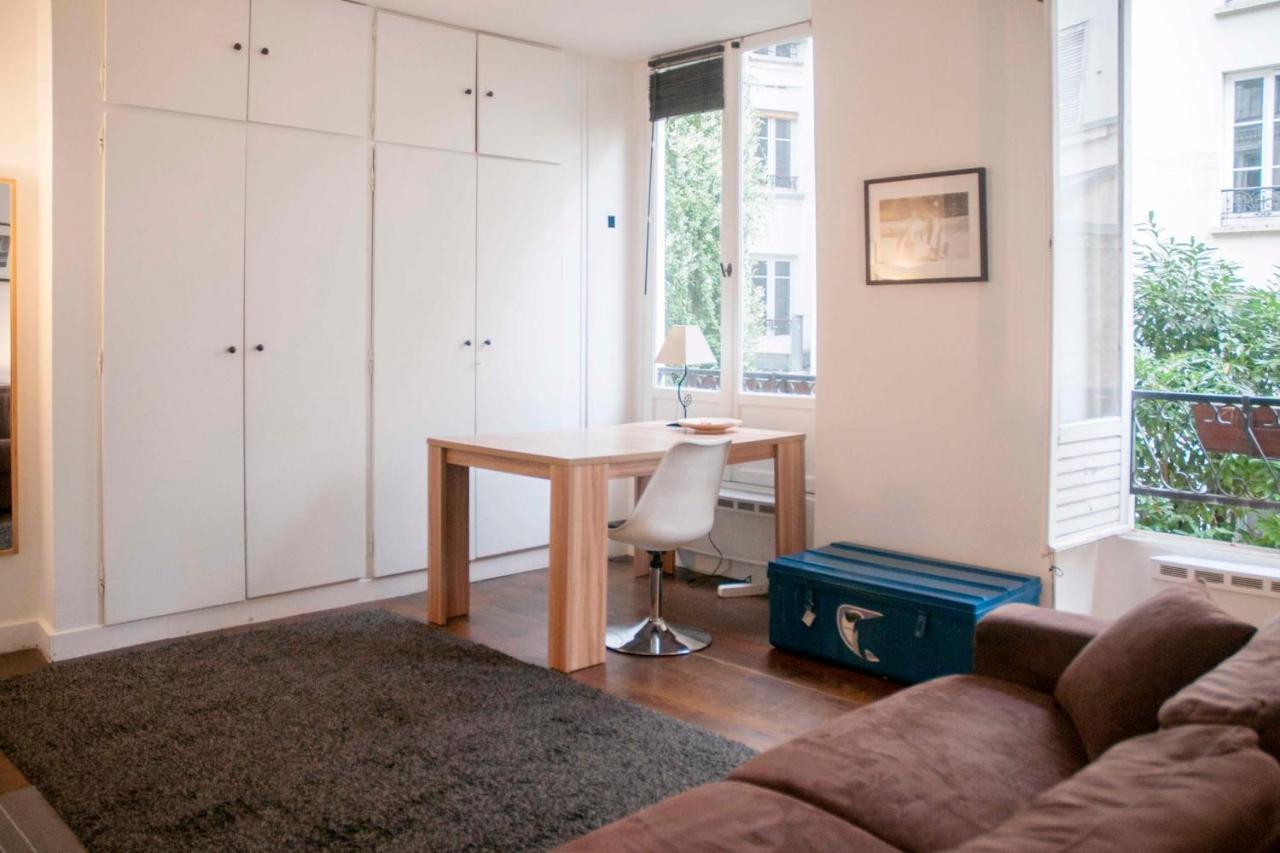 Charming Batignolles Neighborhood Appartement