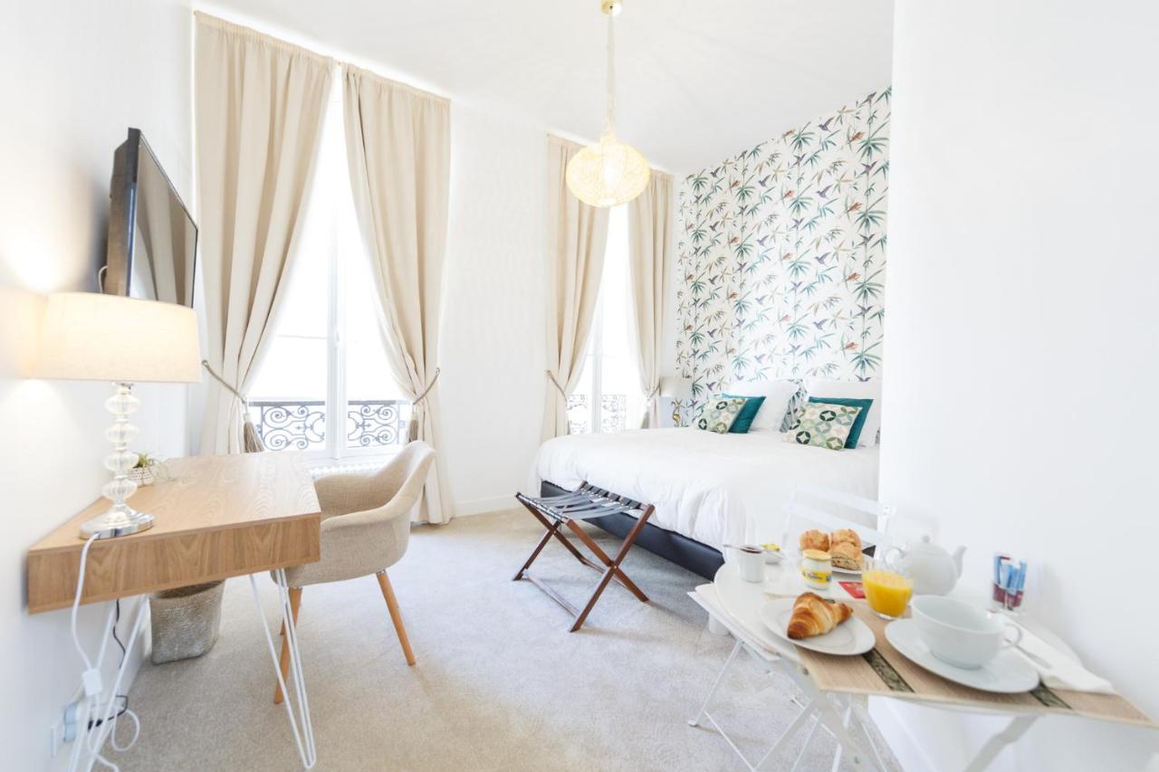Maison De Lignières - - Quartier Champs-elysées Couette-café 3*