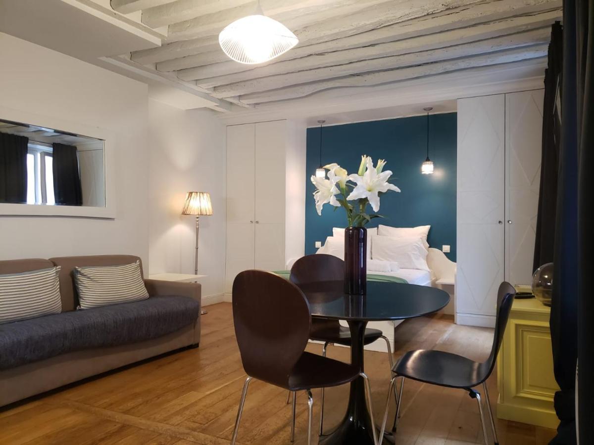 Louvre St Germain Rue Verneuil Apartment *