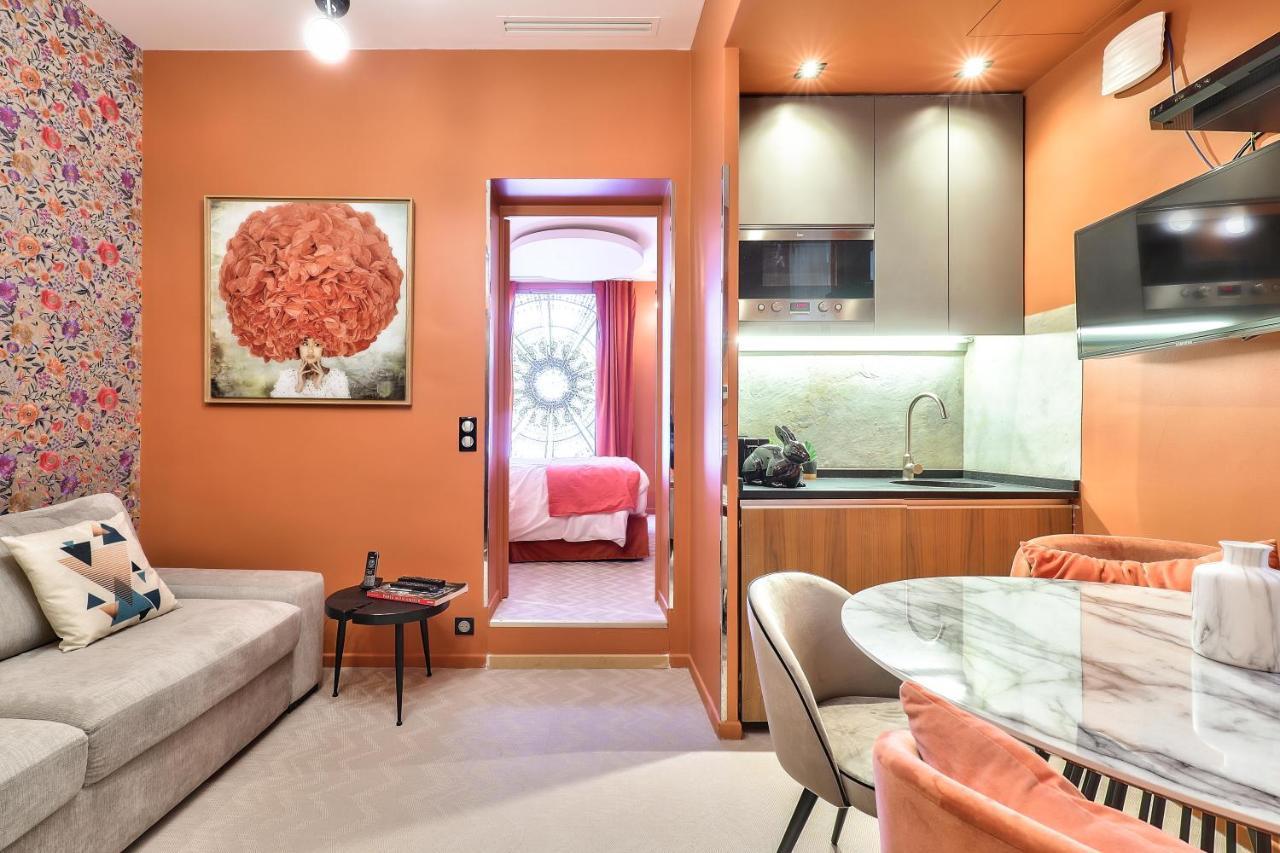 Chez Oscar Apart’hôtel Champs Elysées Paris
