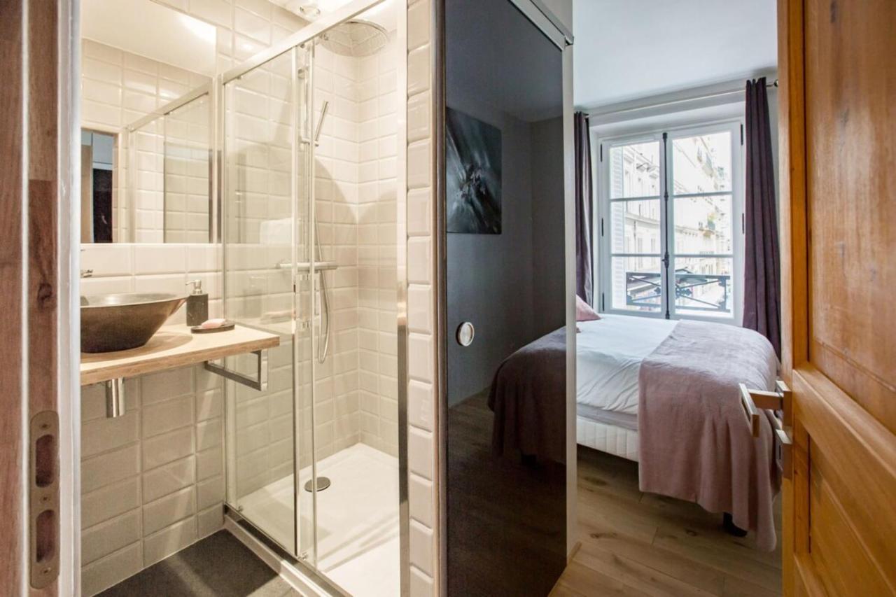 Spacious And Charming 2 Bedroom Flat A Madeleine * Paris