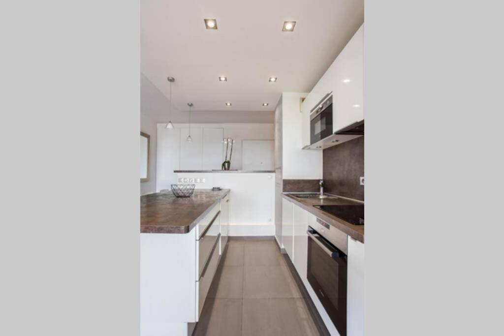 Appartement Prox.gare Montparnasse-galeries Lafayette! 4pers.