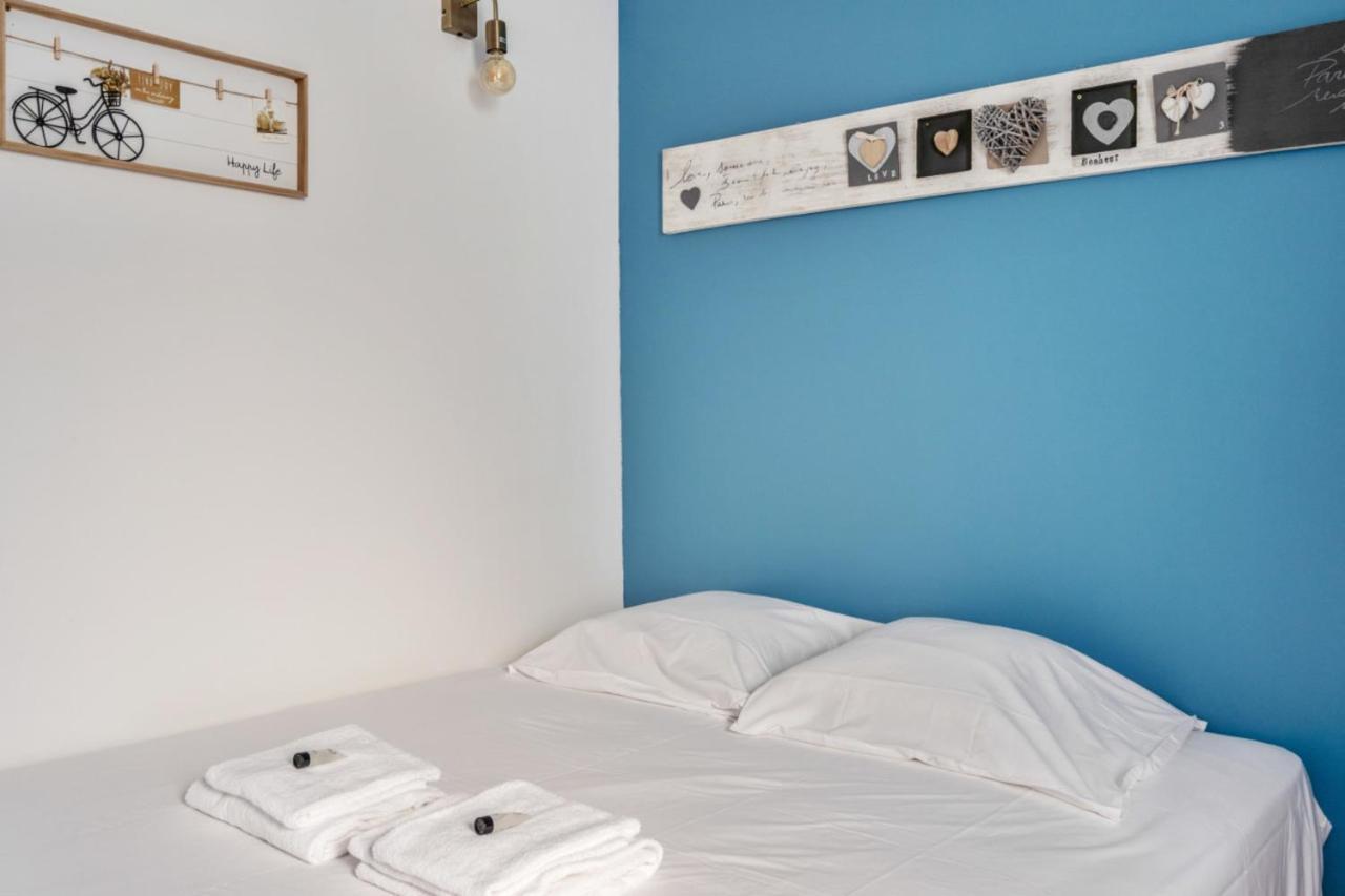 Apartment Studio At The Heart Of In Marais Republique District - Welkeys *