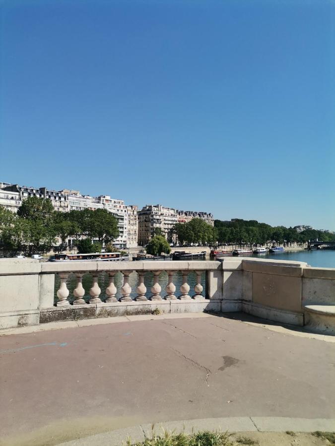 Appartement Toureifelchampselysee Paris