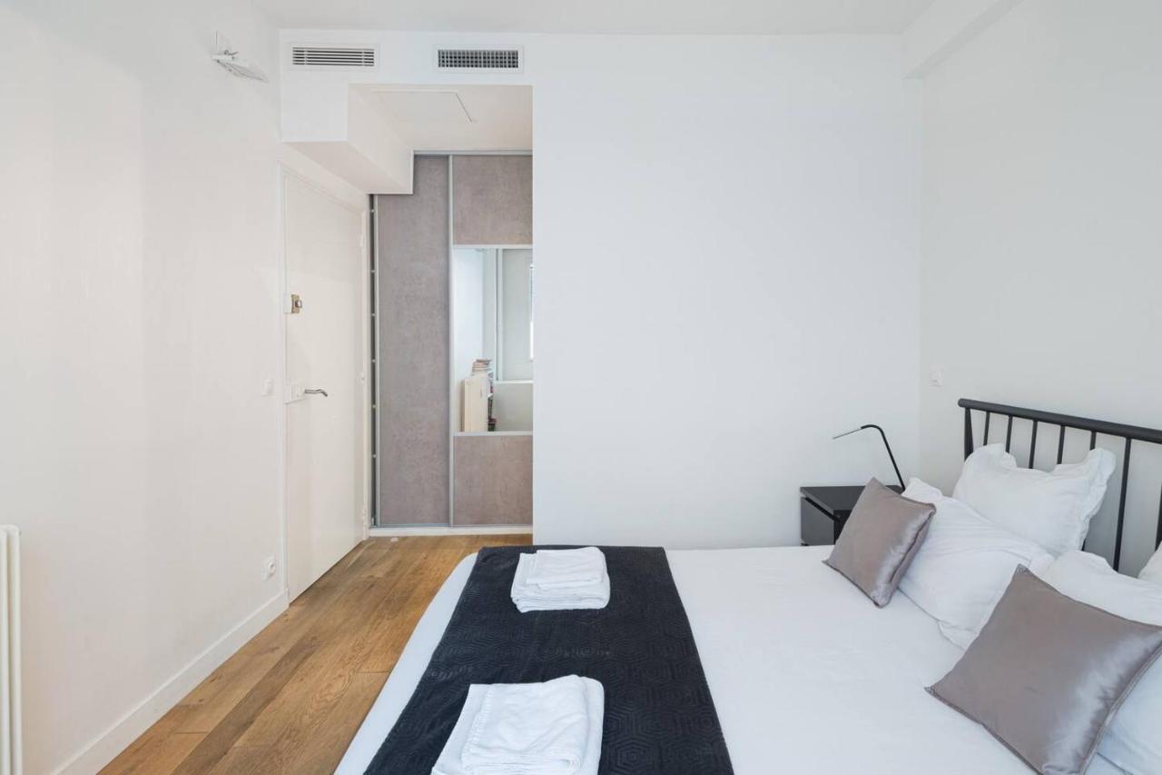 3 Double Bedrooms In Montmartre Near Subway Ac