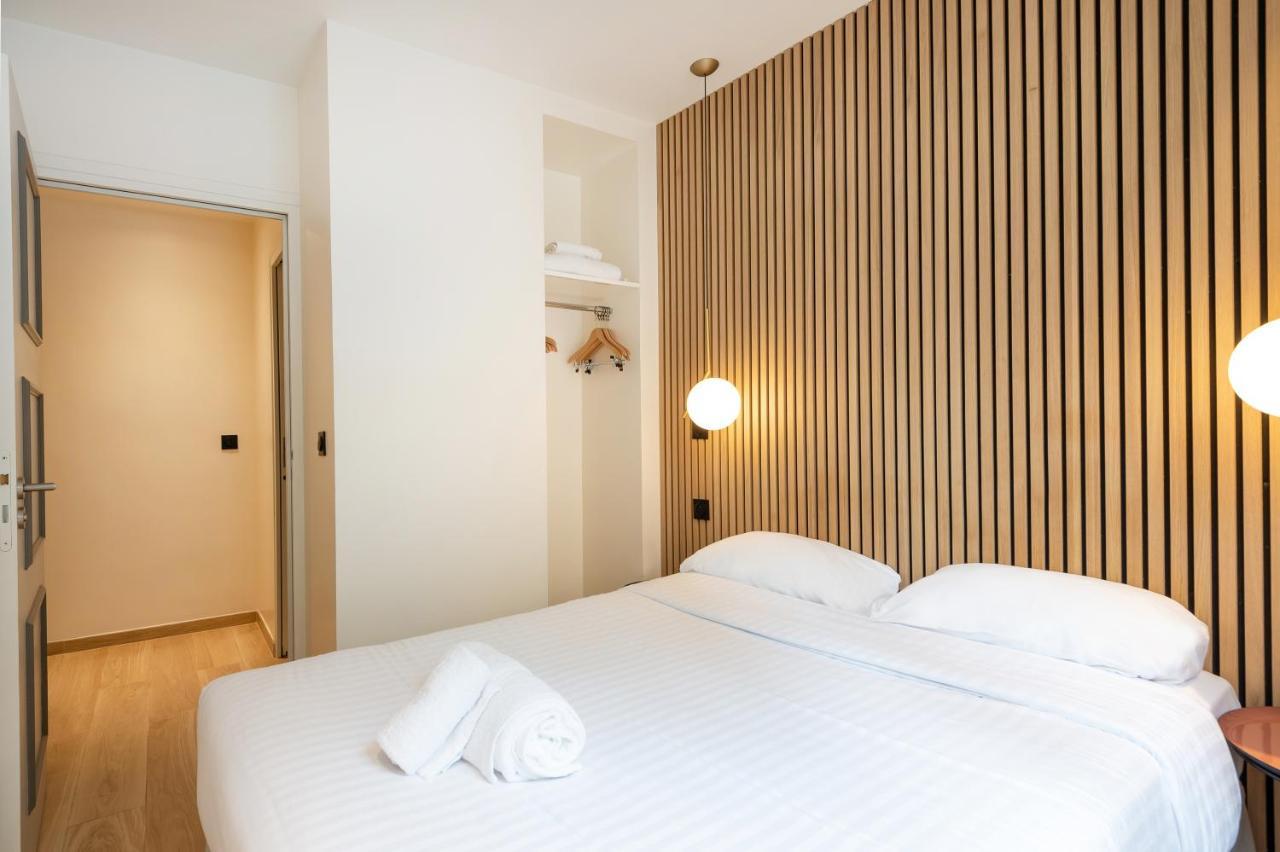 Au Coeur Du Marais Hotel