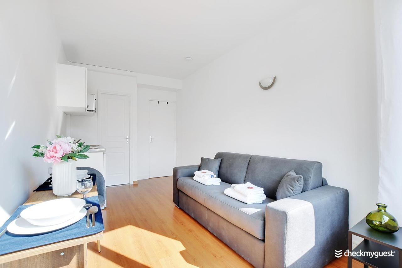 Apartment Cmg Serres/ Convention