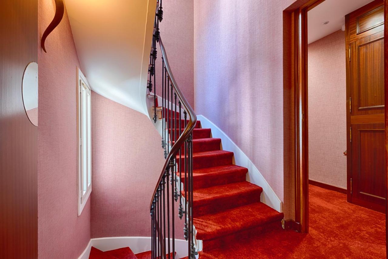 Hotel Le Grand Doré 3*