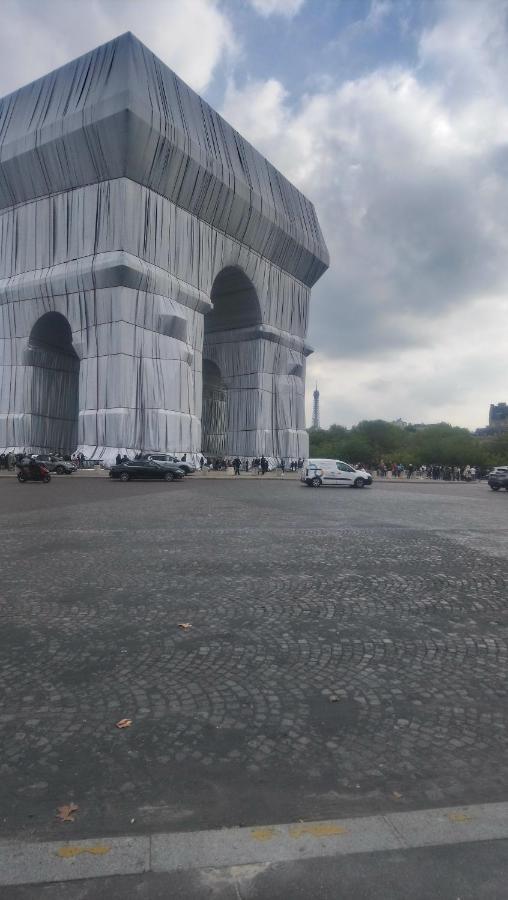 Toureifelchampselysee *