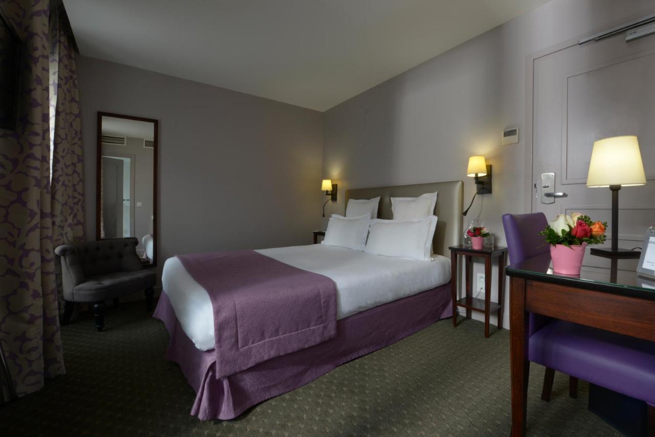 Le Relais Saint Charles Hotel 3*