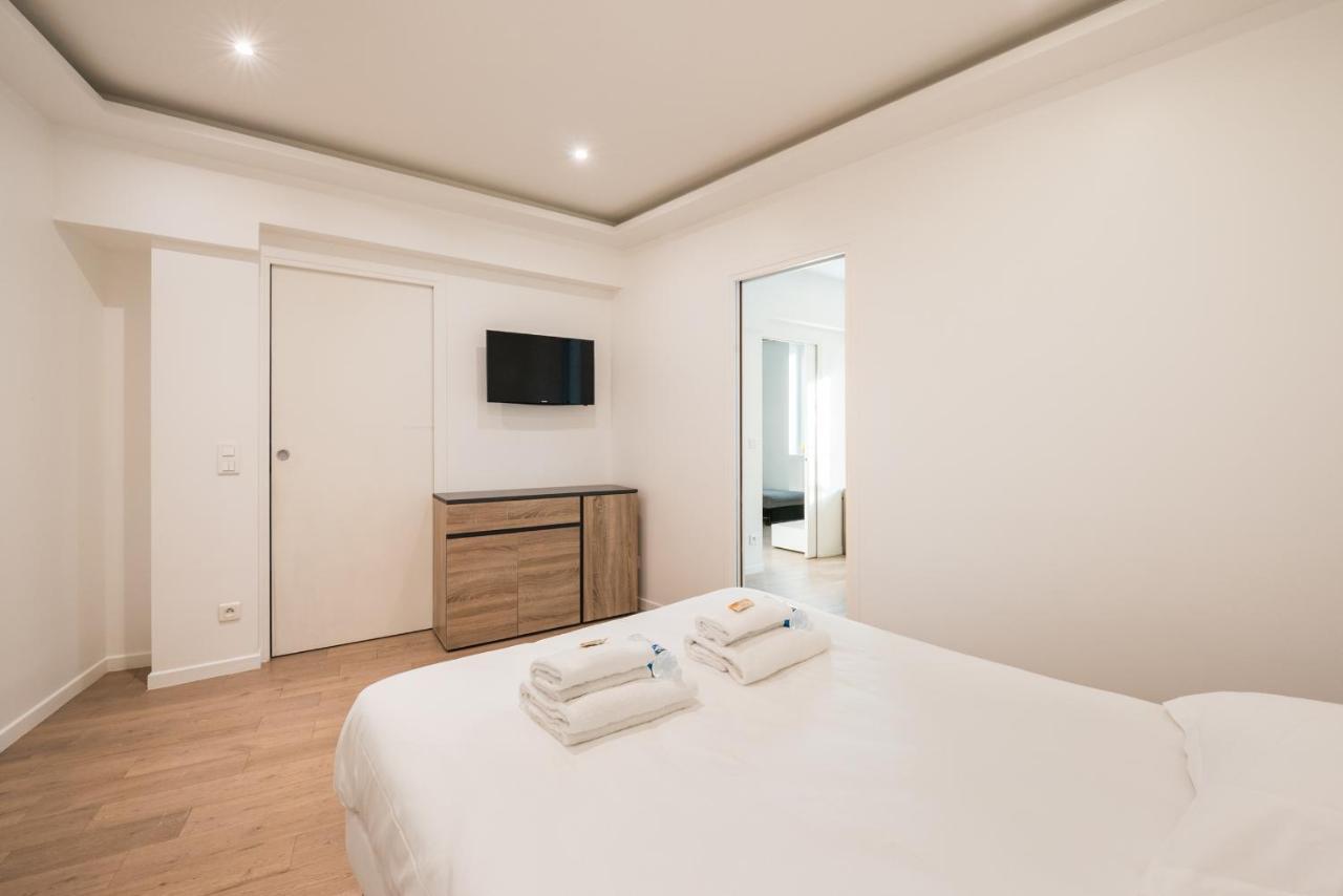 Apartment Spacious Apartment-2br-4p-boulevard Saint-germain Paris
