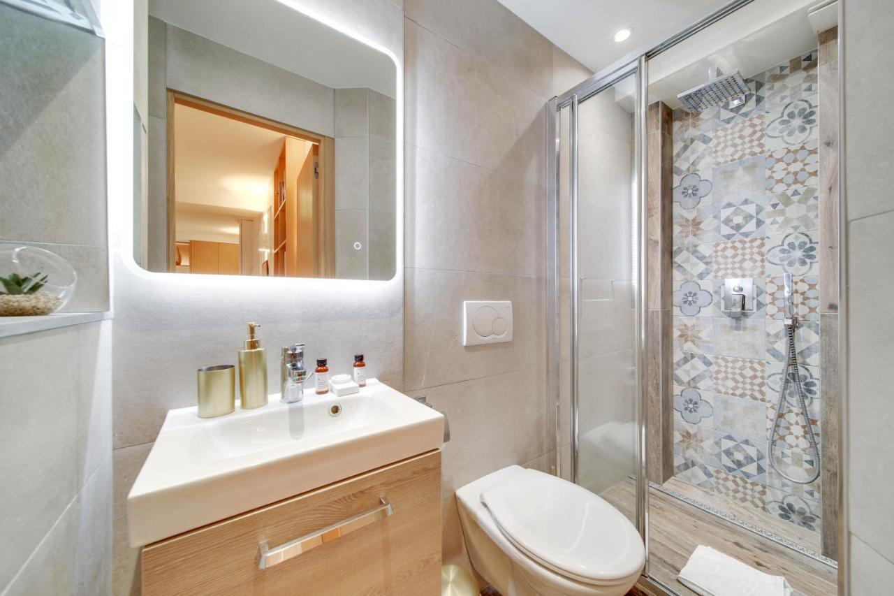 Amazing Historical Parisien Flat Next To Louvre Area - 3