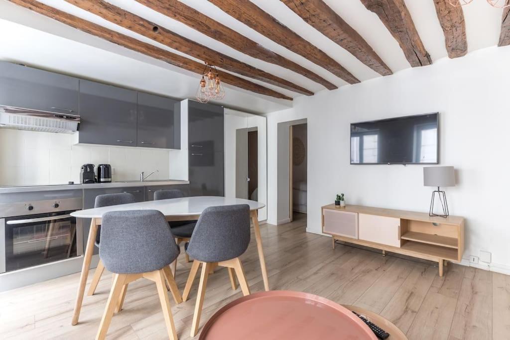 Apartment Grands Boulevards - 11 - *