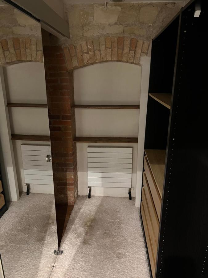 Apartment Canal Saint Martin Paris