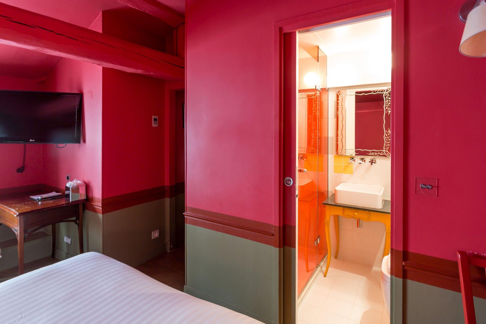 Hotel Crayon 3*