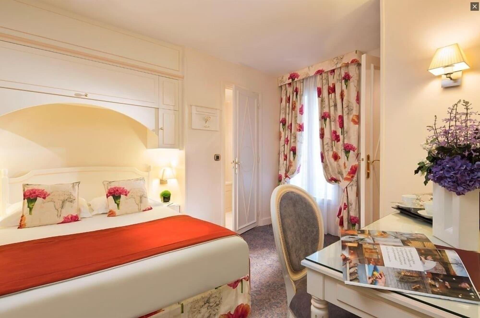 Queen Mary Hotel