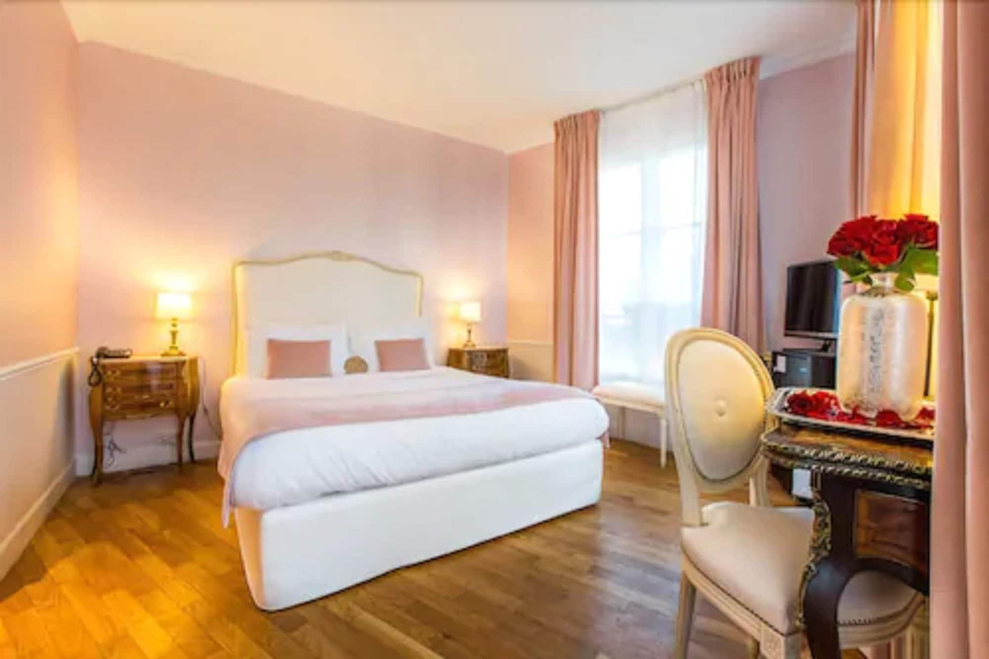 Hotel Eiffel Trocadero Paris
