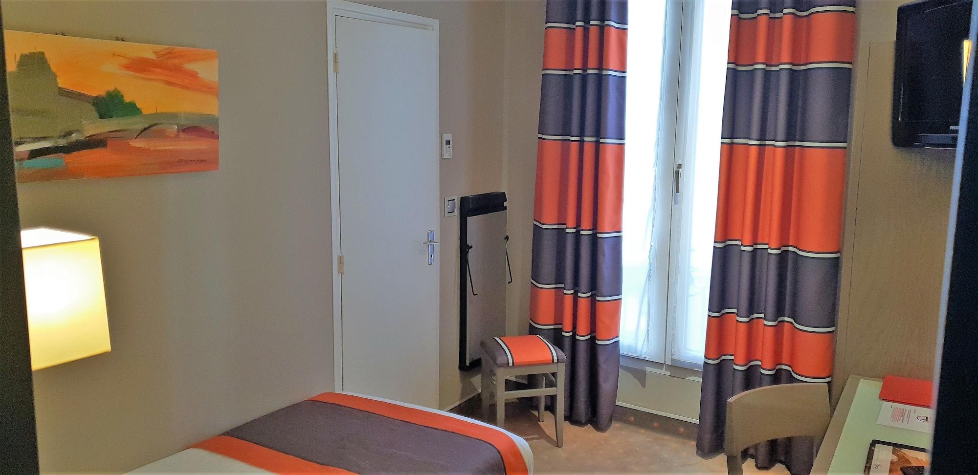 Hotel Beaugrenelle St-charles Tour Eiffel 3*