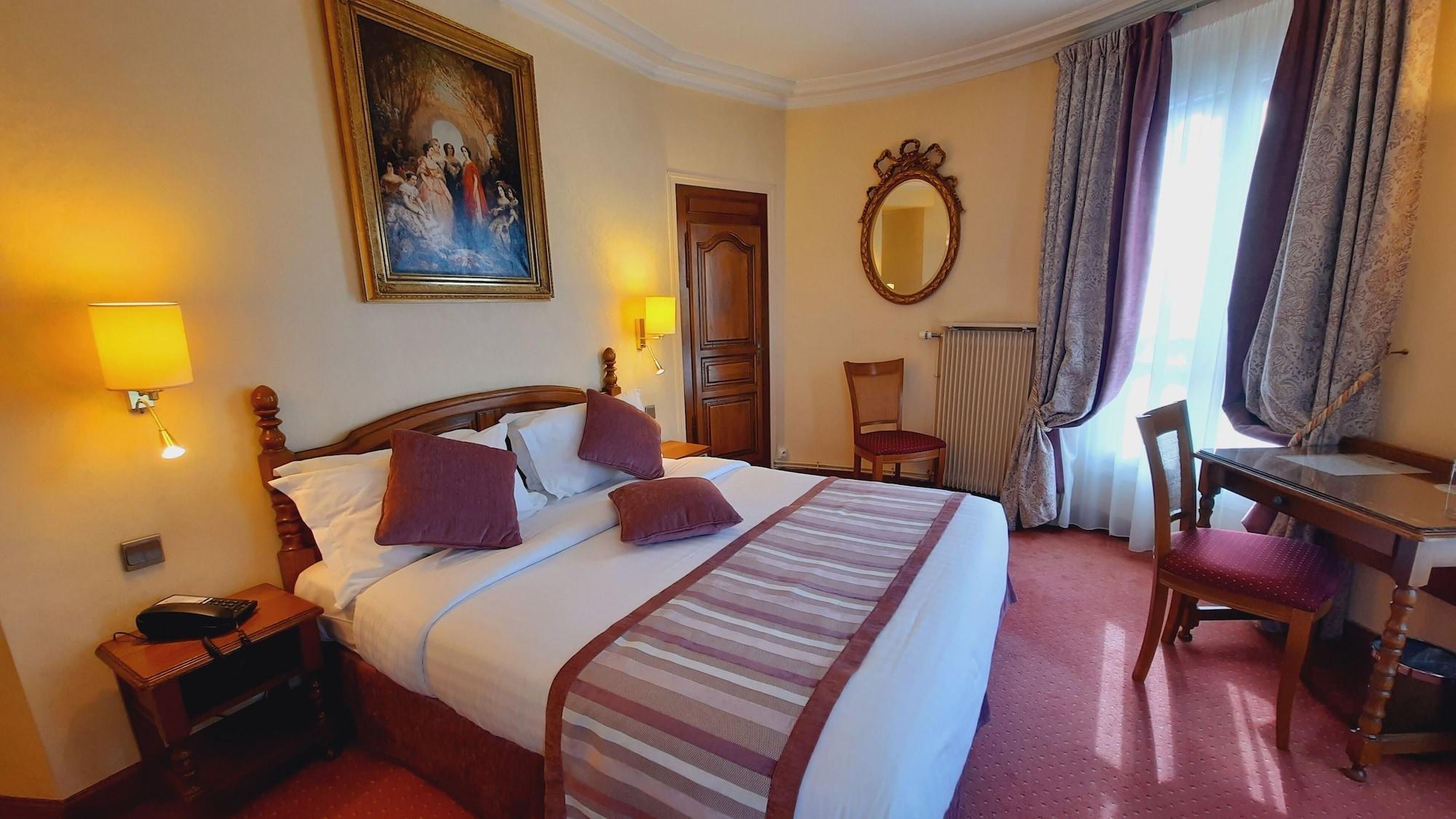 Paix Republique Hotel Paris