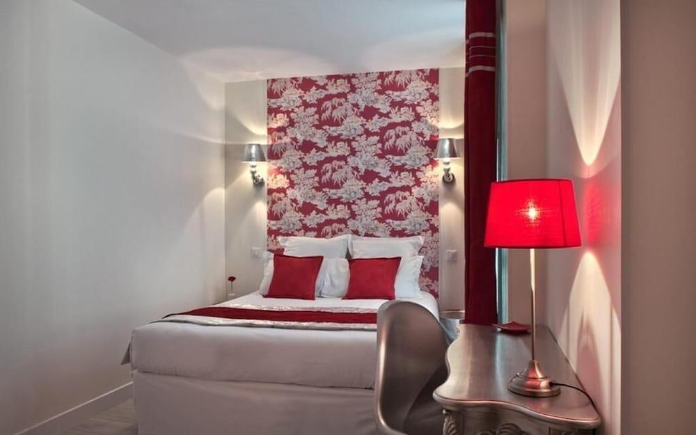 B Square Hotel Paris