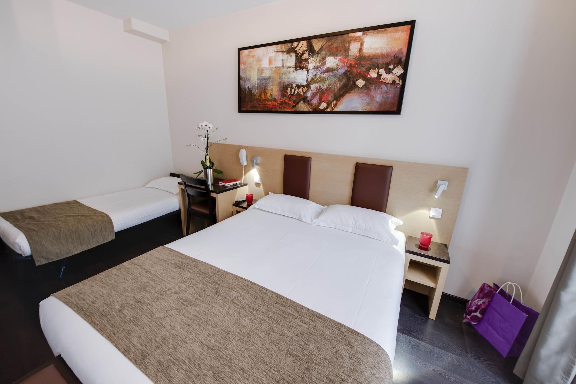 Source Hotel