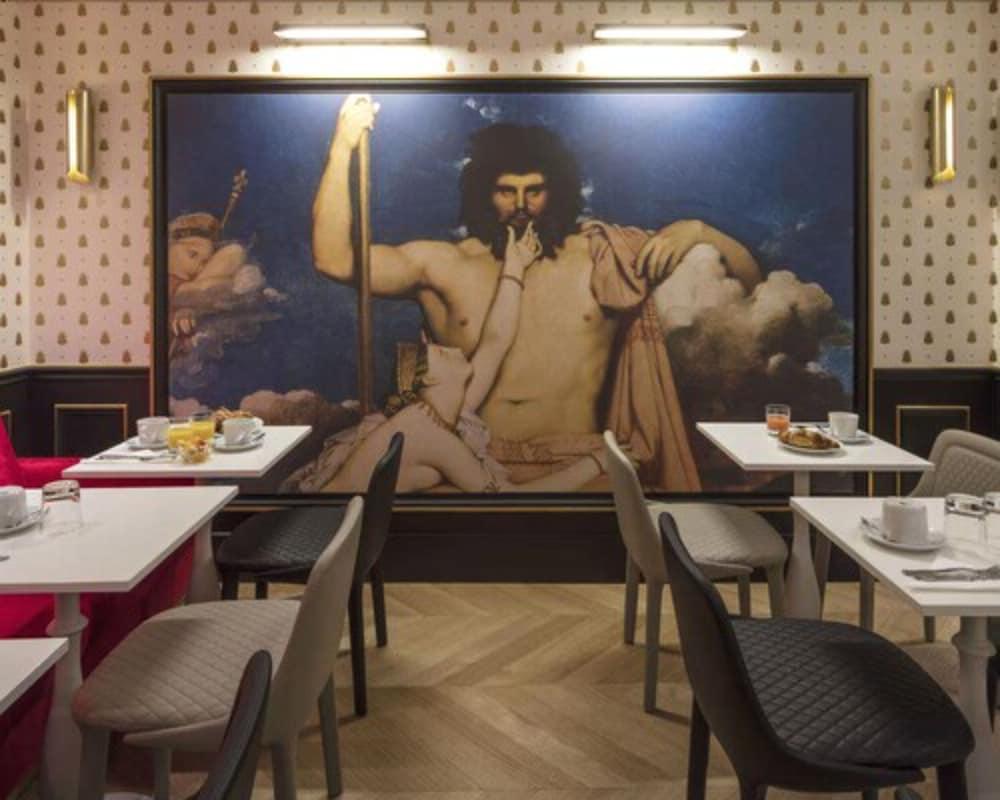 Eiffel Petit Louvre Hotel 3*