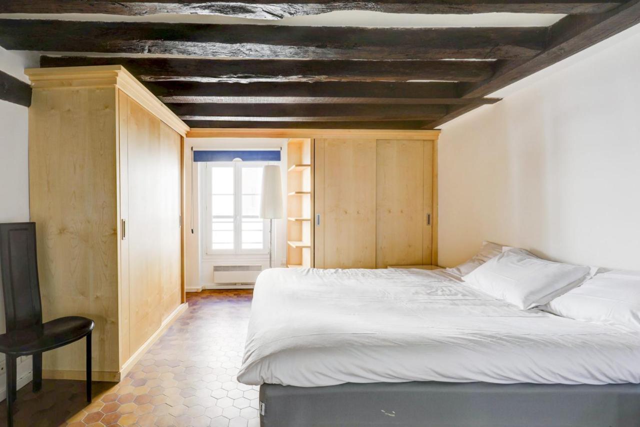 Latin Quarter Duplex Appartement *