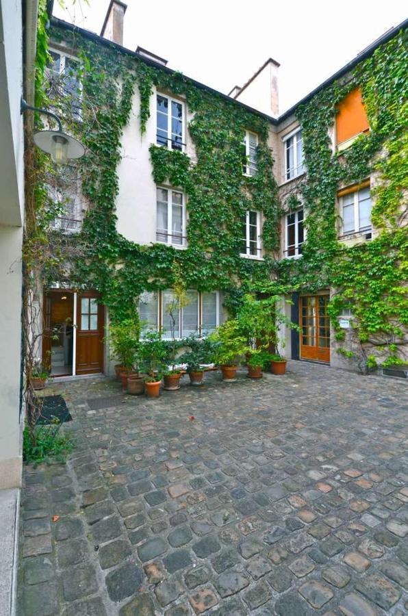 Gallery * Paris