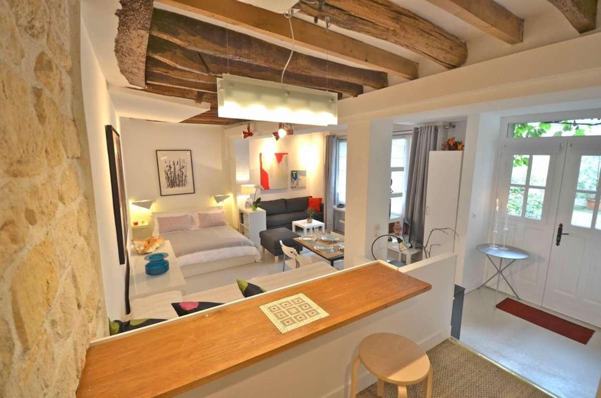 Apartment Gallery *