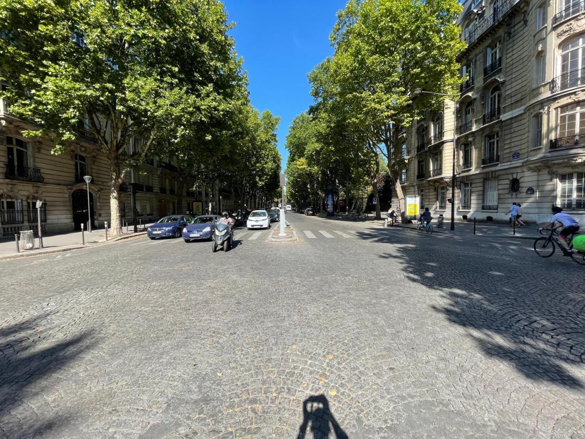 Apartment Champs Elysees Et Parc Monceau : Charmant Logement Lumineux