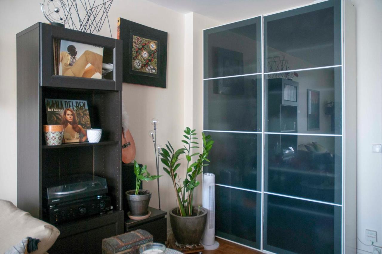 Appartement Nice 34m With Balcony In The Heart Of Paris