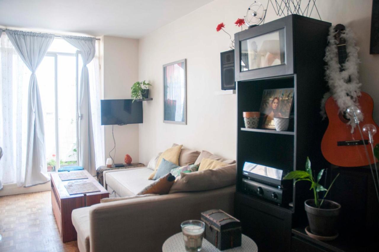 Appartement Nice 34m With Balcony In The Heart Of Paris