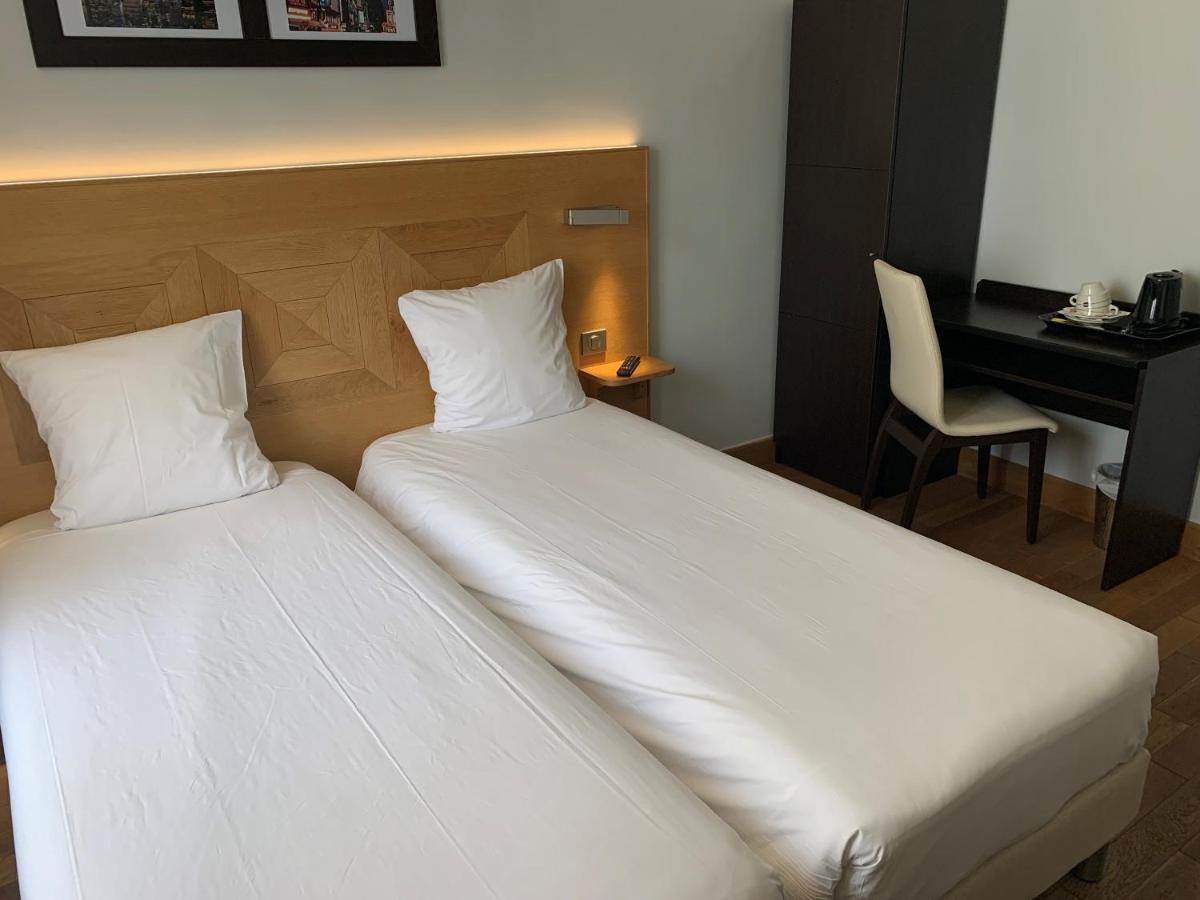 Eiffel Xv Hotel