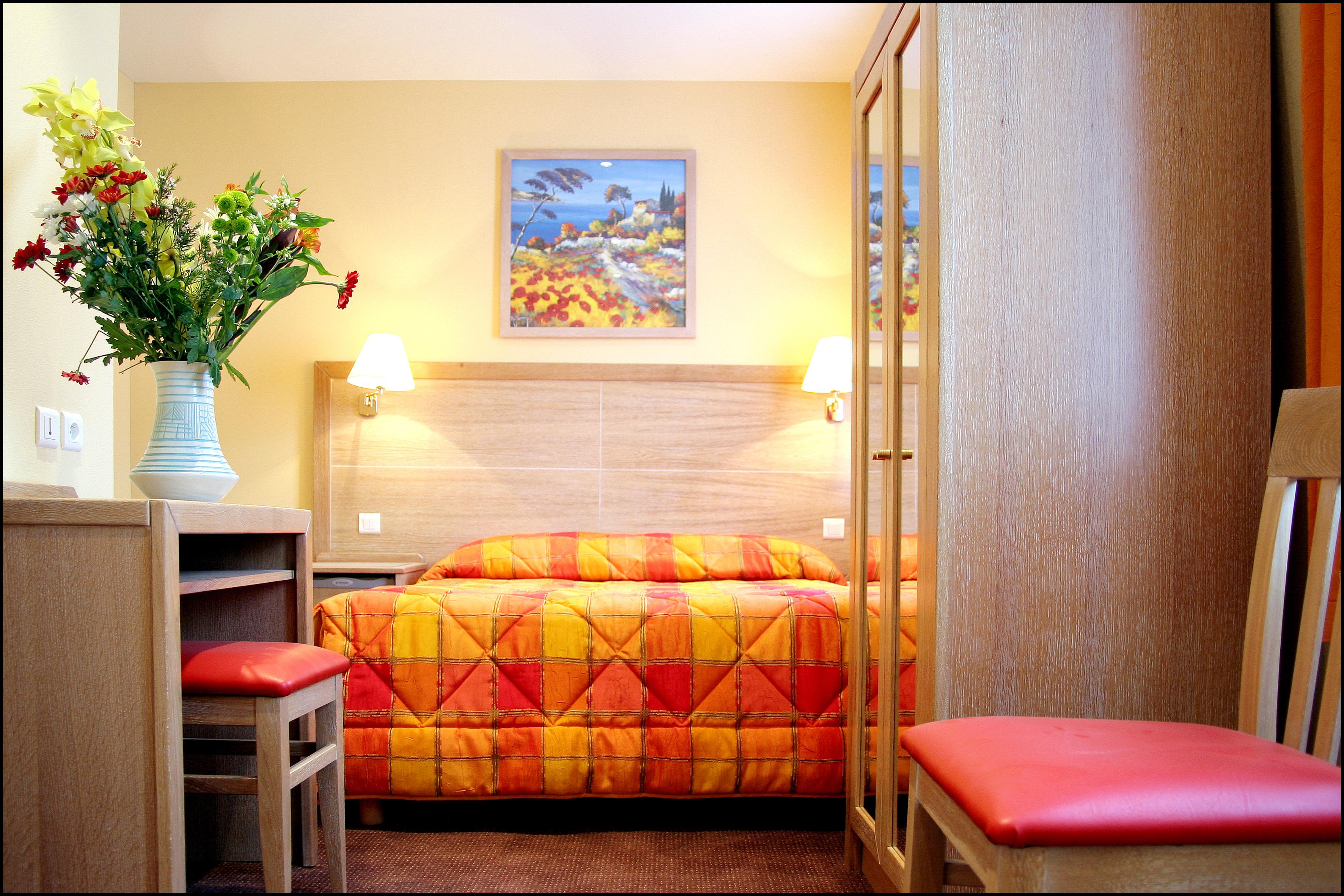 Le Grand Doré 3* Paris
