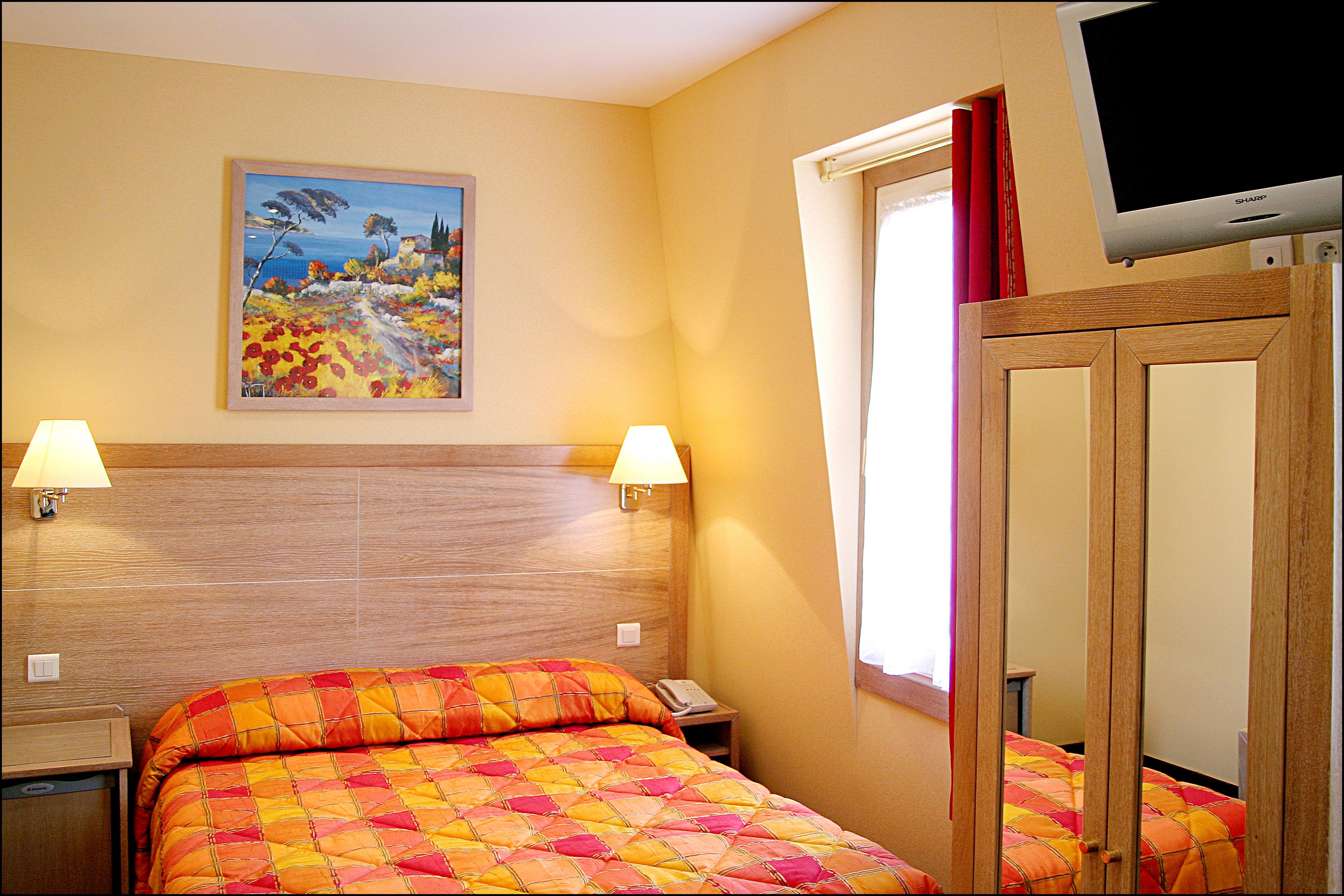 Le Grand Doré 3* Paris