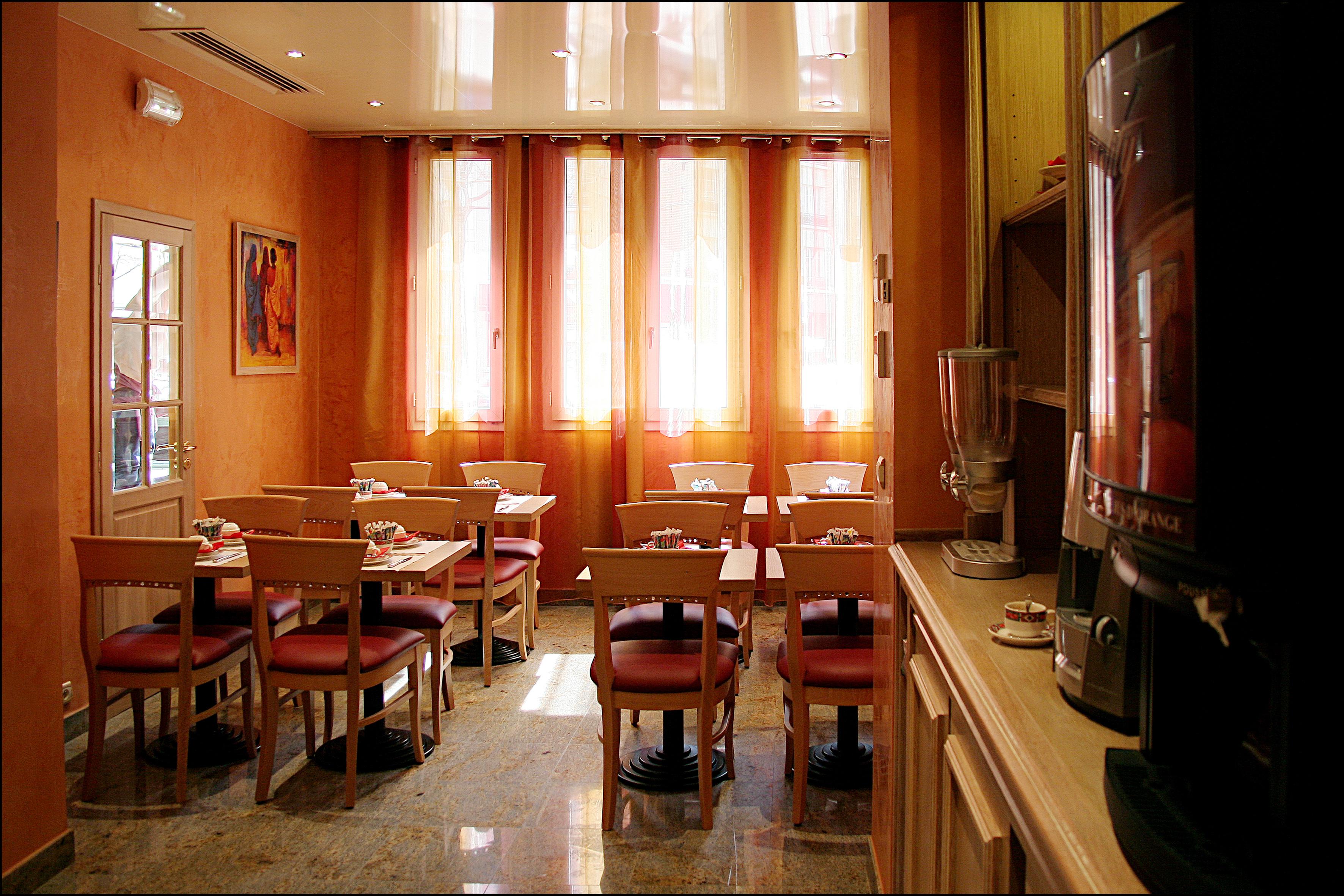 Le Grand Doré 3* Paris
