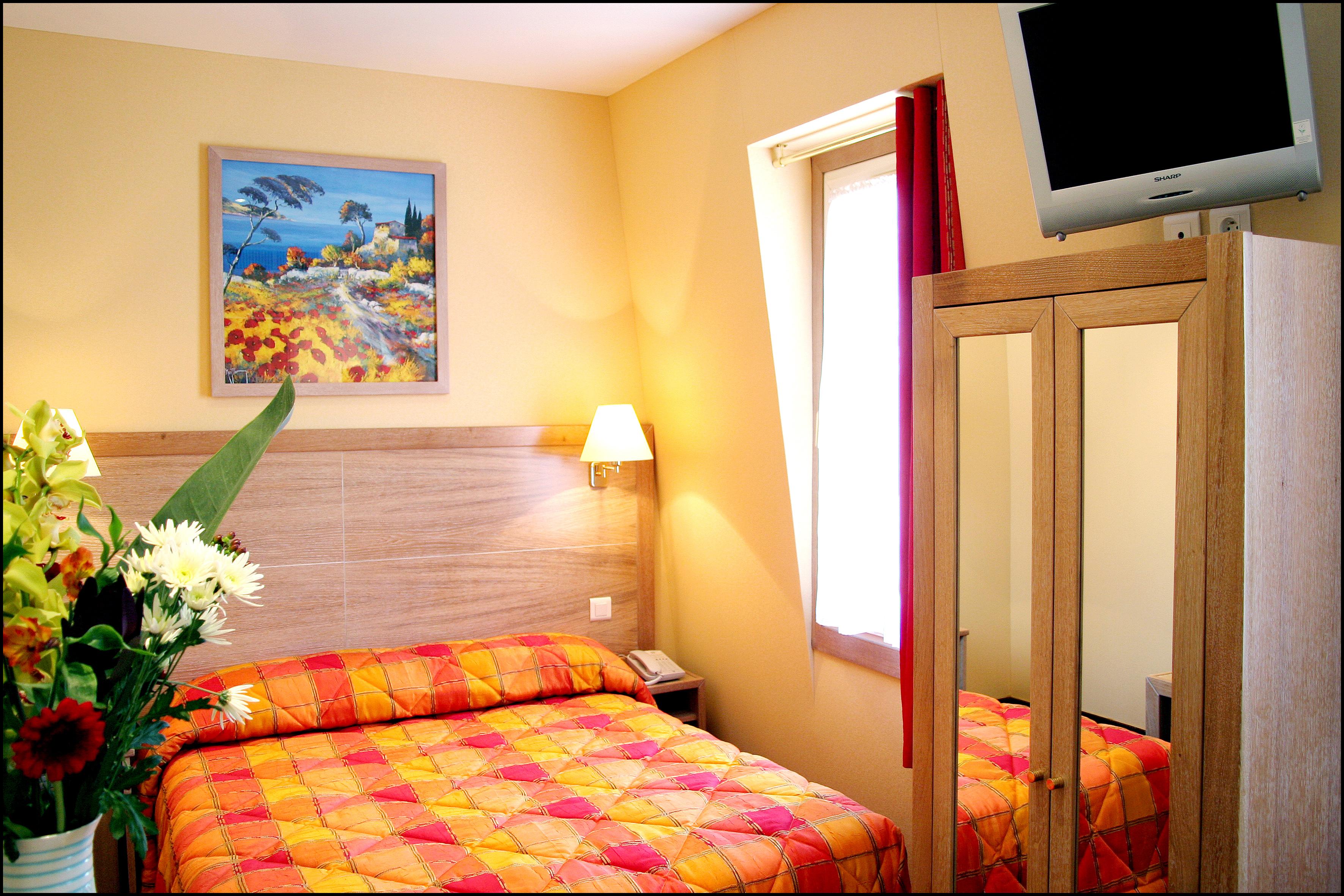 Le Grand Doré 3* Paris
