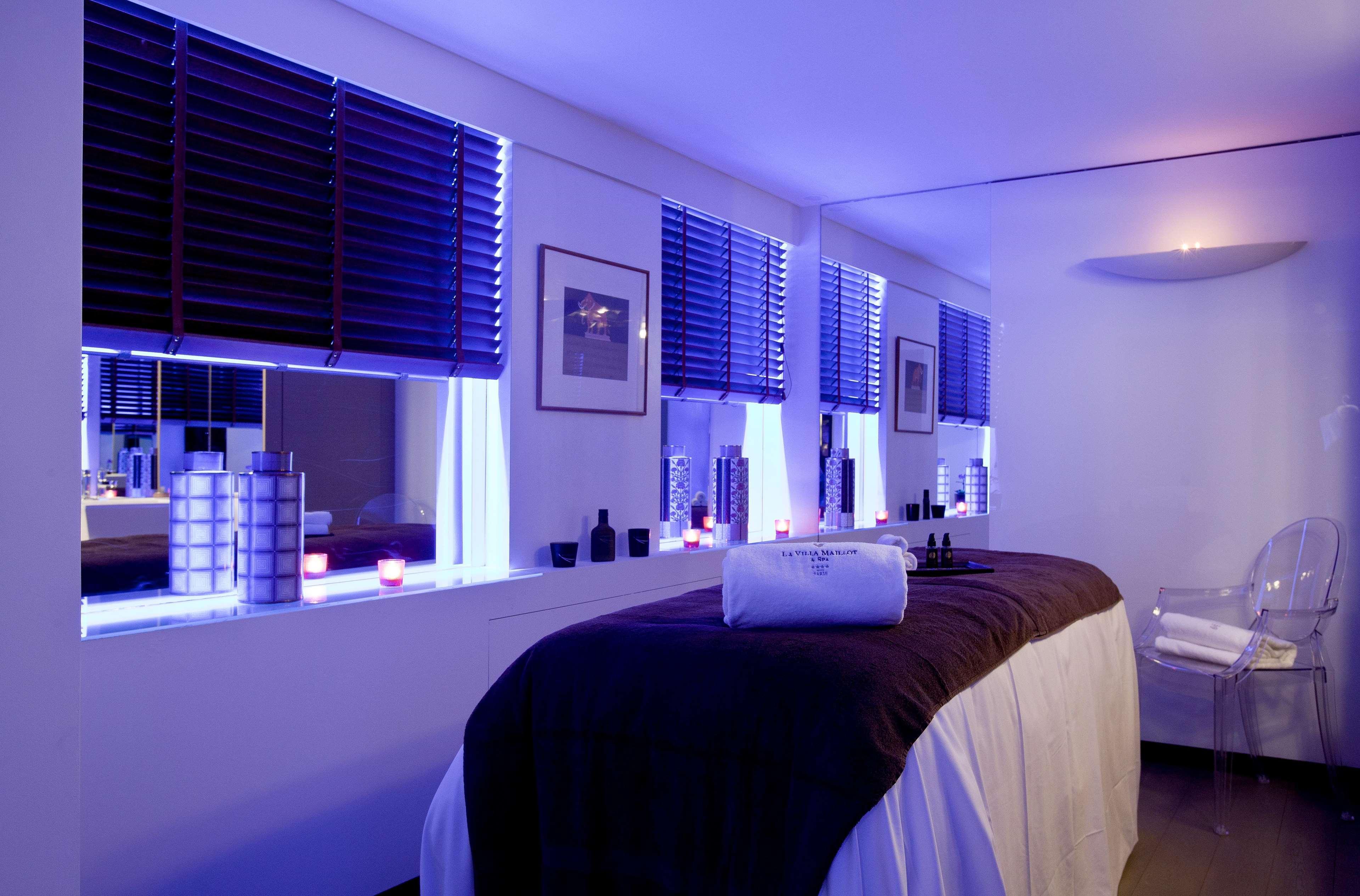 Etoile Maillot Hotel Paris