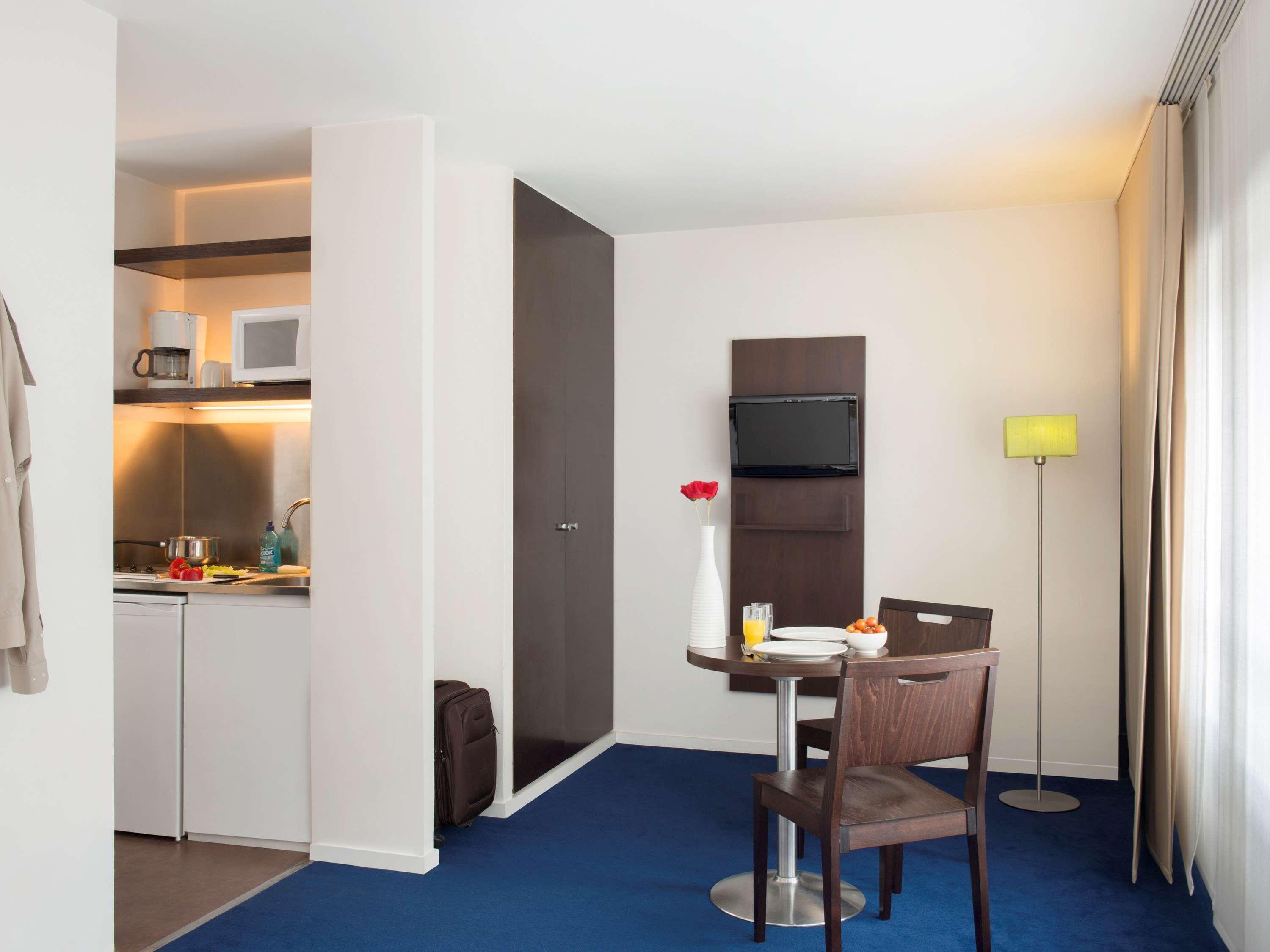 Adagio Access Bastille Aparthotel 2*