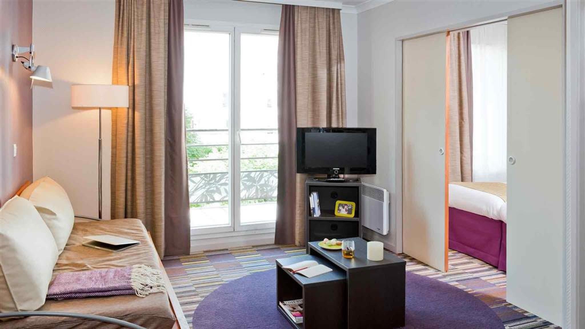 Aparthotel Adagio Buttes Chaumont 3*