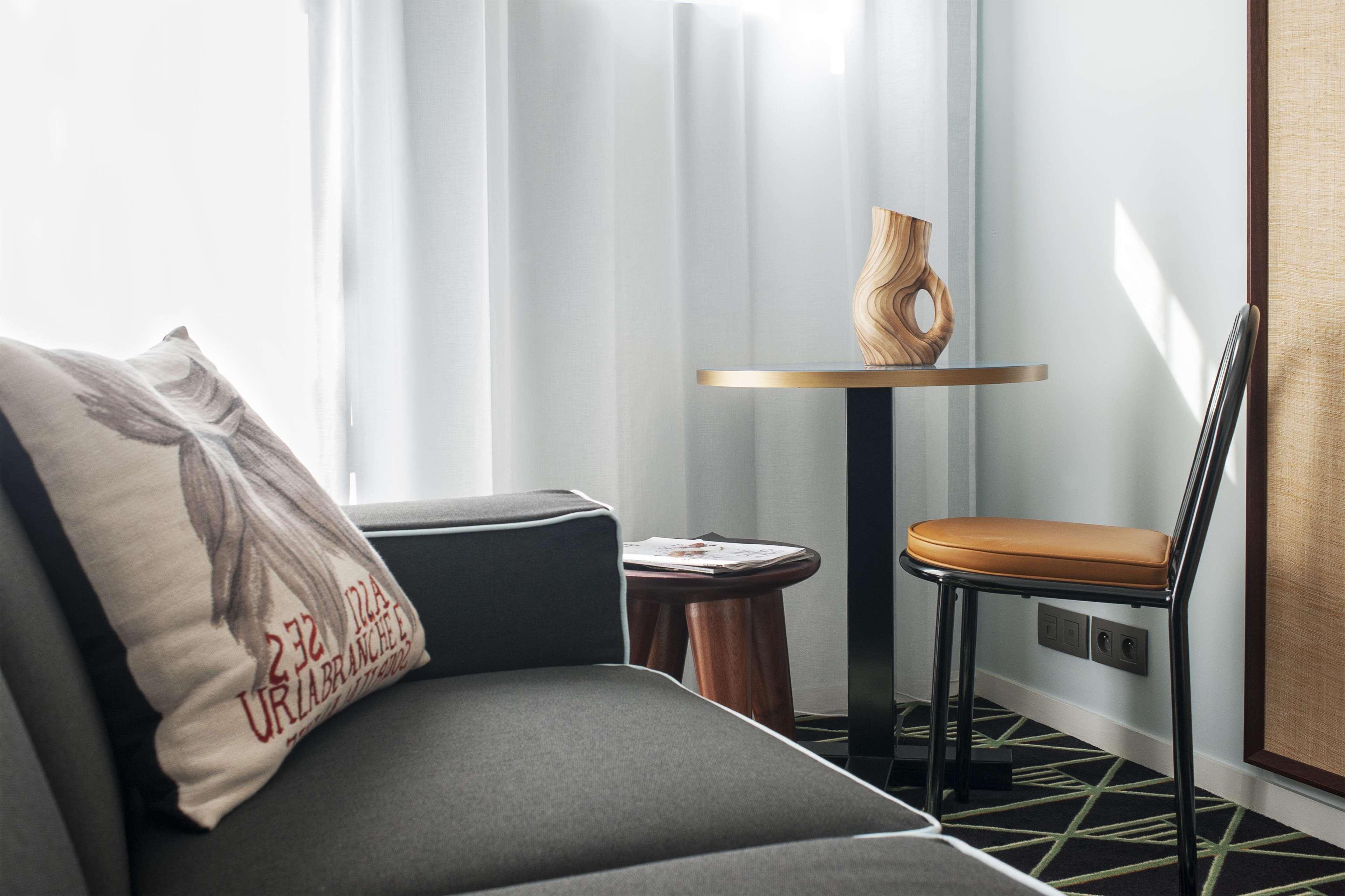 Eiffel Blomet 4*