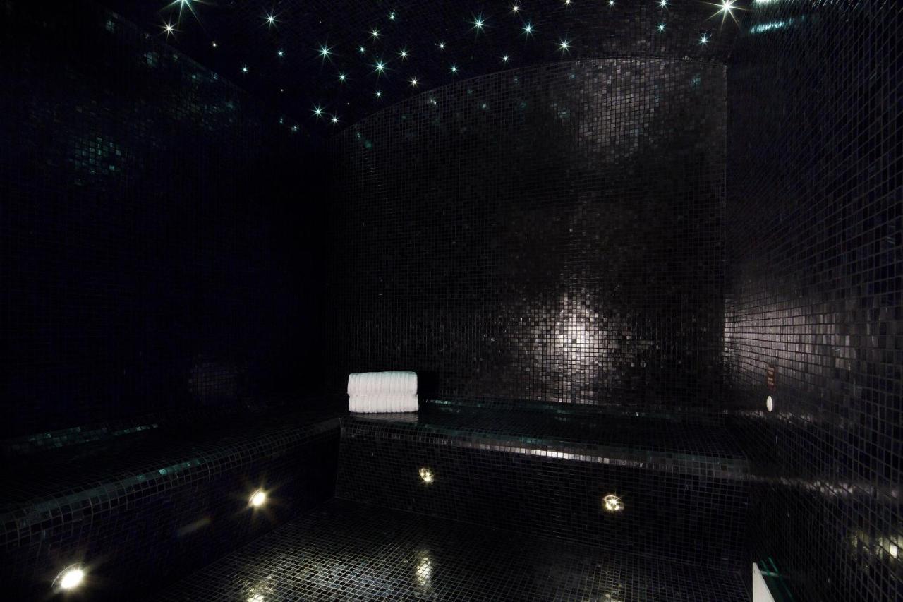 Monge 4* Paris