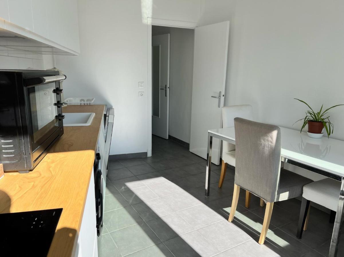Grand Lumineux Proche Tour Effeil Appartement