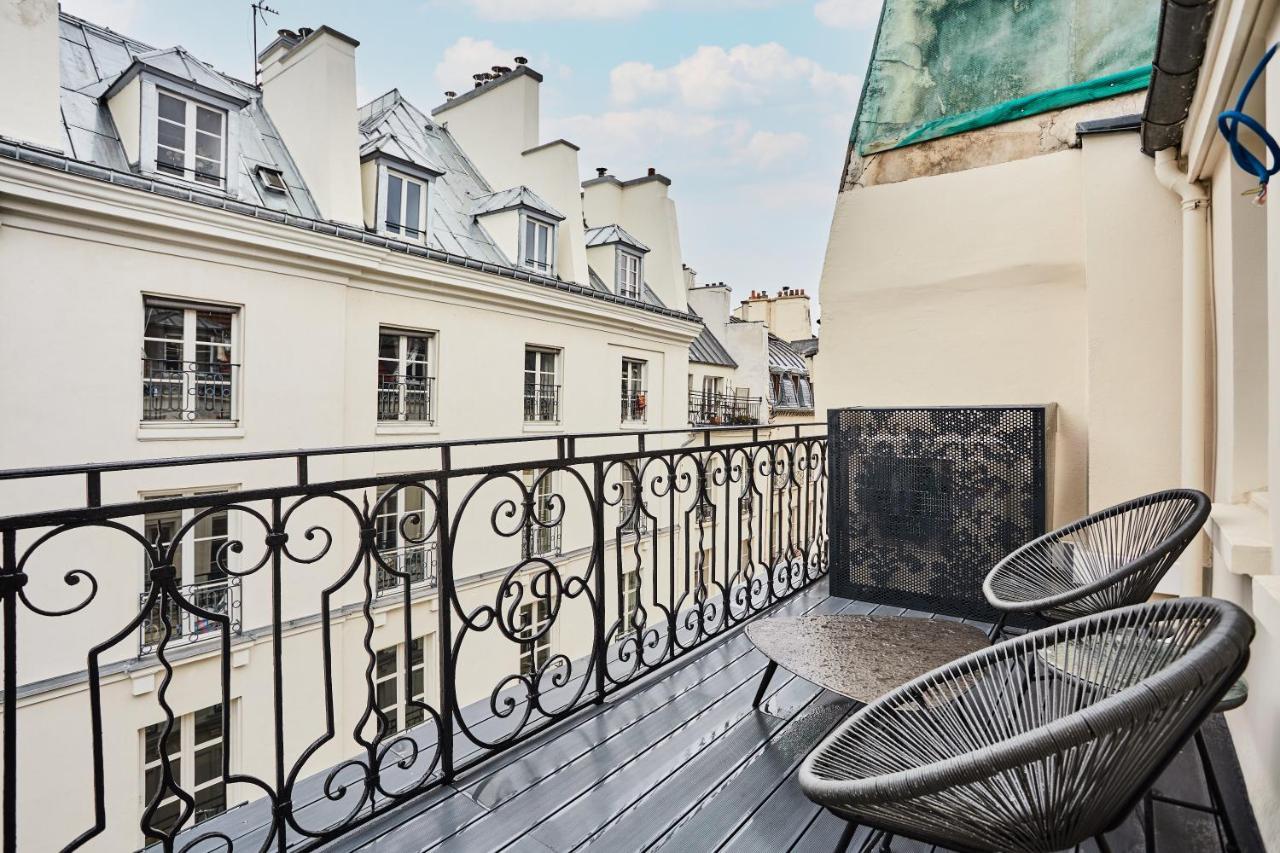 Center Of By Prestige Apartment