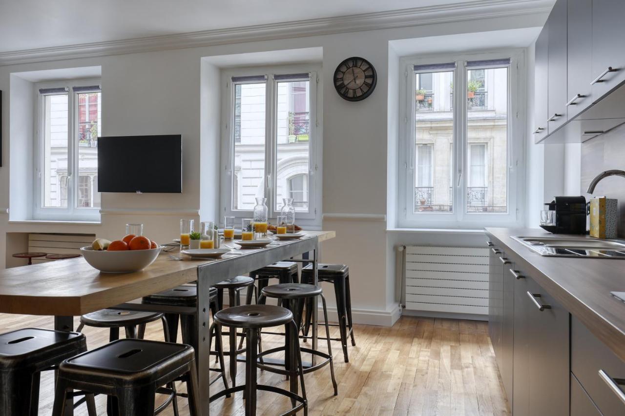 Superb Large And New 4bds Flat - Heart Of 10 Appartement *