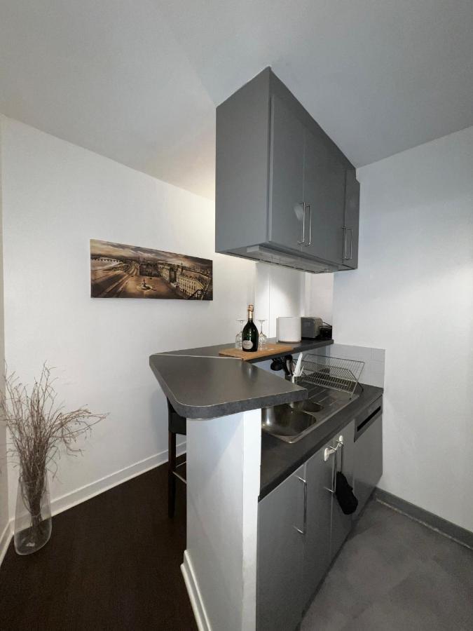 Superbe 2 Proche Montmartre Apartment Paris