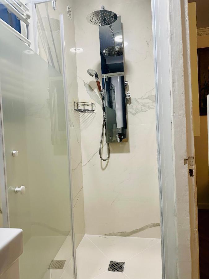 Sweet Champs De Mars Apartment Paris