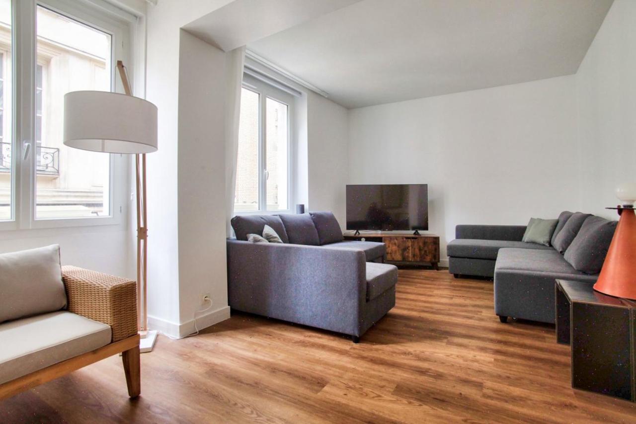1 Bedroom Quartier Latin Royer Collard Paris